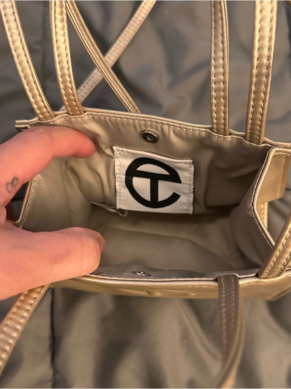 Small Telfar bag - Picture 3 of 4